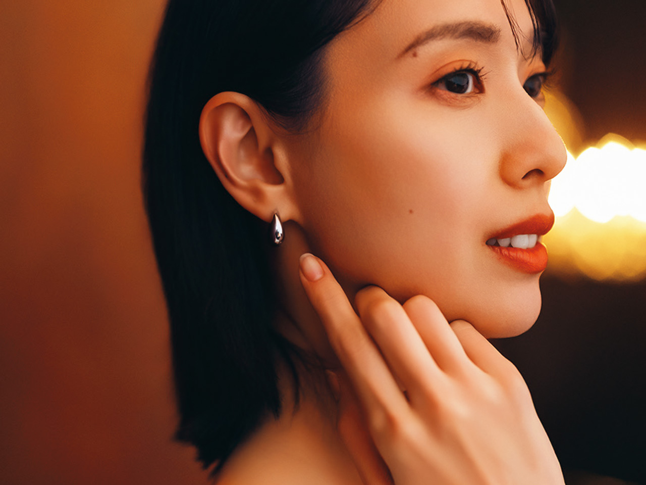 戸田恵梨香