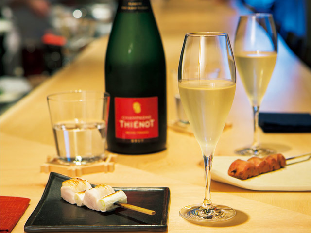 新宿 焼鳥 デート